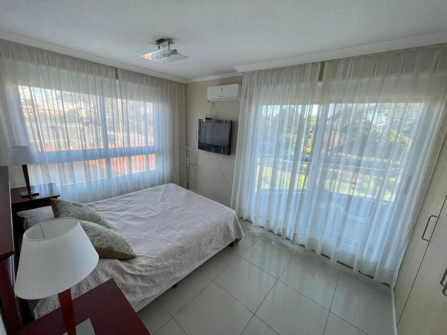 Ocean Drive En Punta Del Con Mejores Amenities Y Servicios Apartamento *